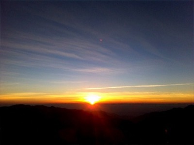 玉山主峰登山活動